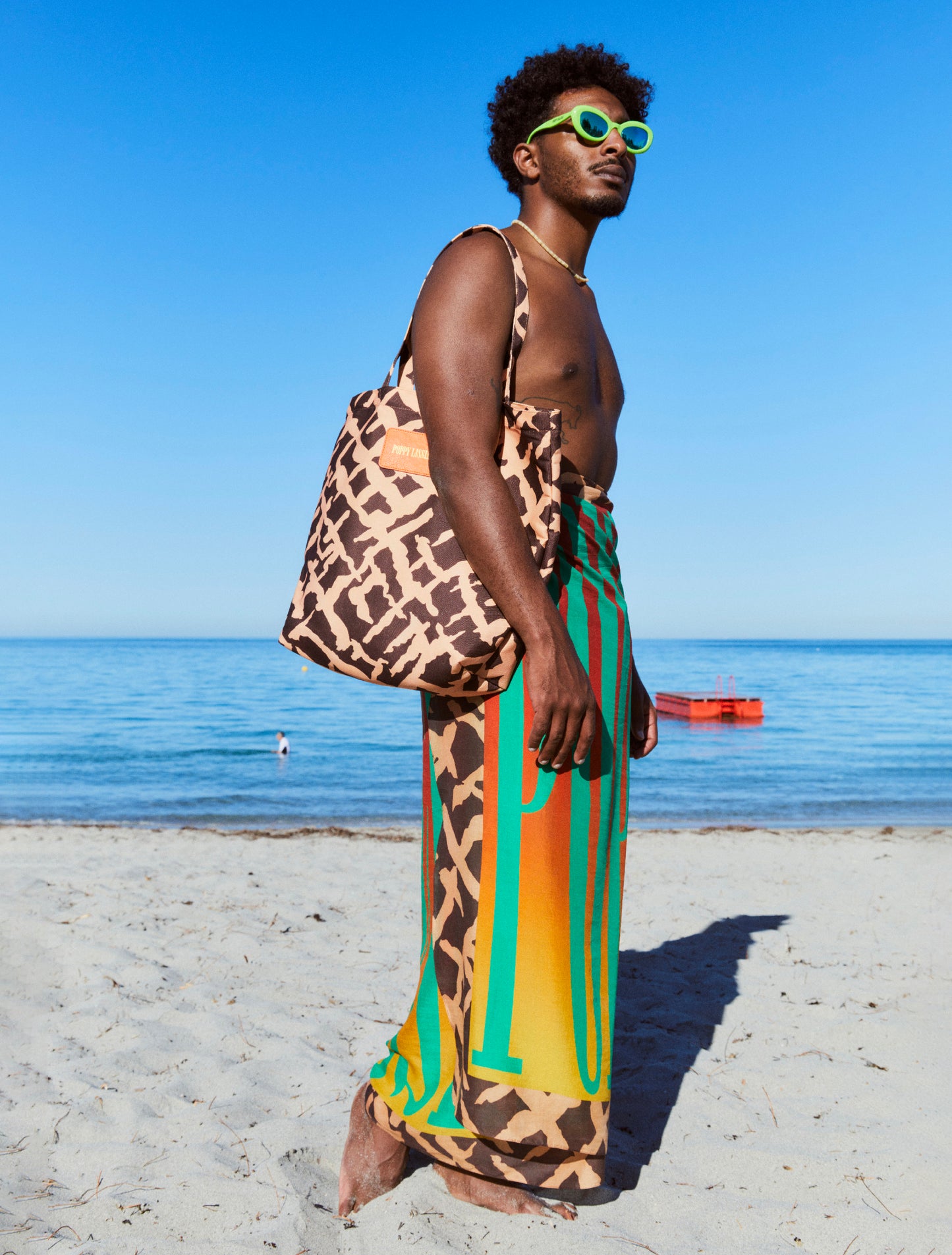 Baesique Tote - Cross Hatch Print
