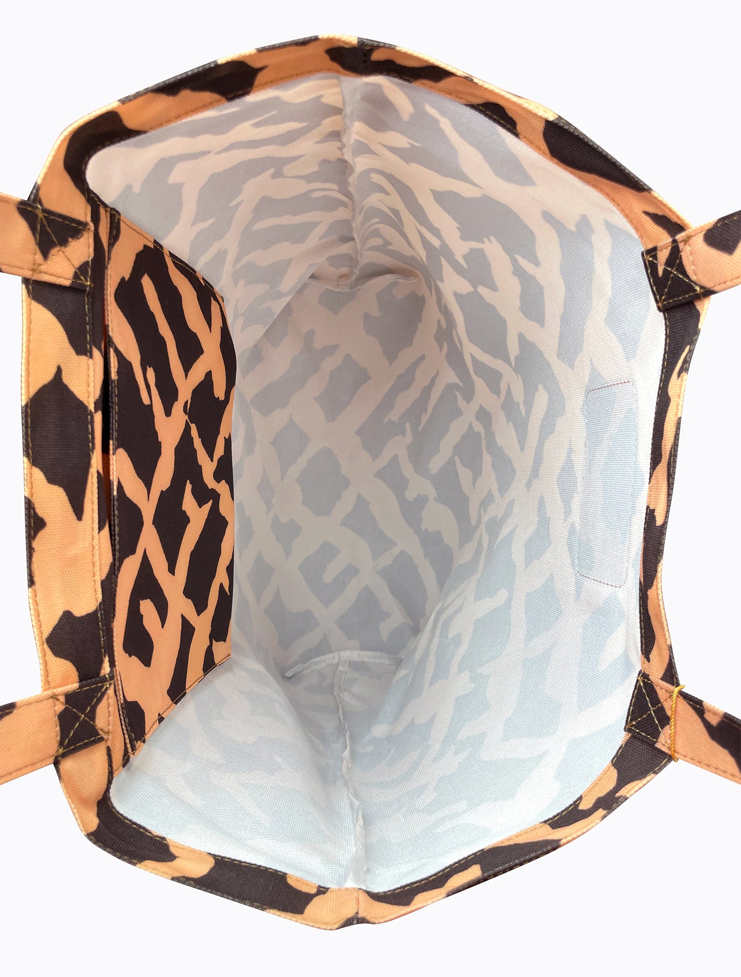 Baesique Tote - Cross Hatch Print